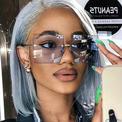 Oversized Gradient Sun Shades - Frameless Design, Trendy Gradient Lenses, Stylish Unisex Glasses - Perfect for Summer Outings, Beach Party Essential for Women and Men