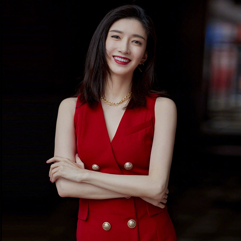 Classic Style Jiang Shuying Women's Red Business Suit and Dress