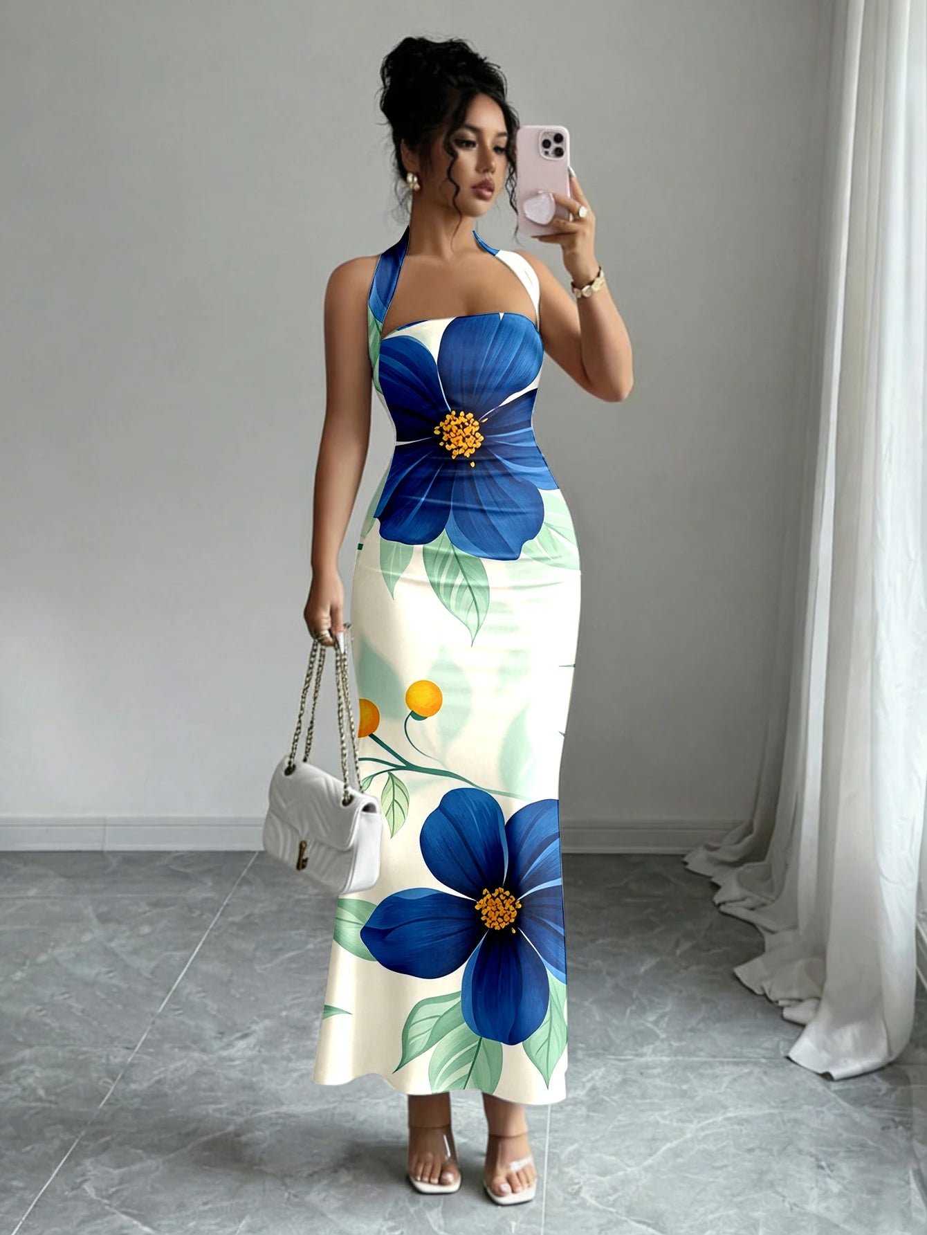 Hip-Hugging Sleeveless Long Skirt with Hanging Neck Design