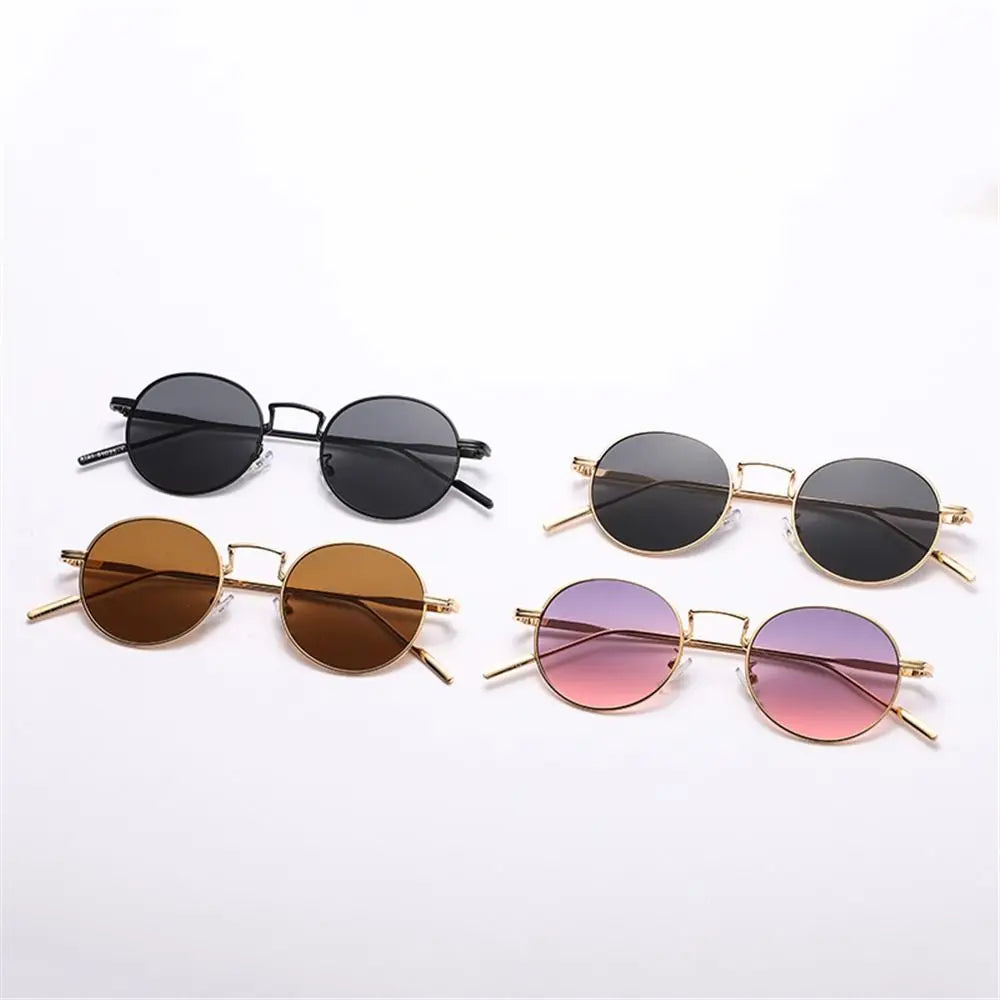 Fashion Retro Black UV400 Protection Shades Sun Glasses Trendy Small Round Sunglasses for Women Men Metal Frame For Travel Beach