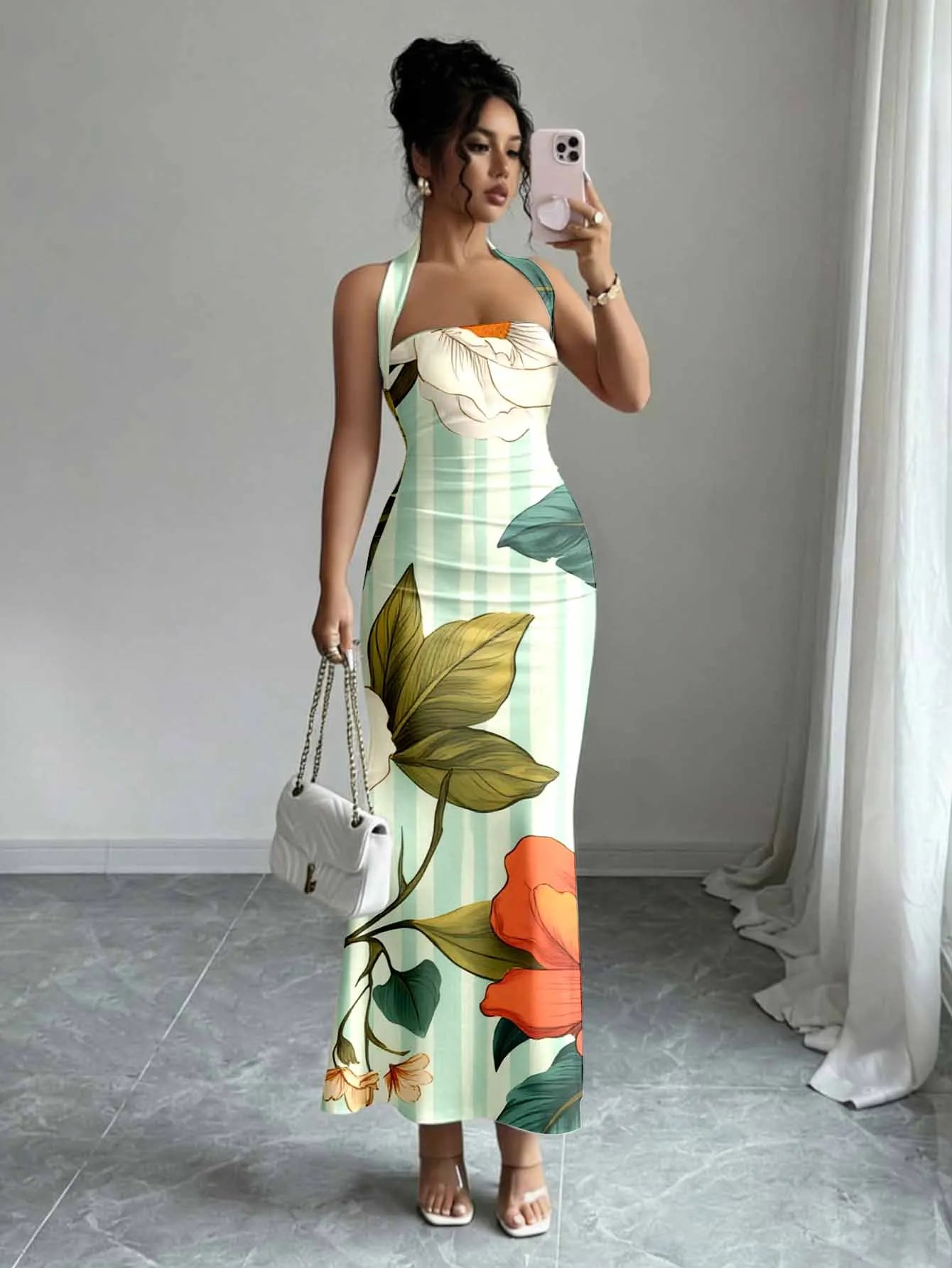 Hip-Hugging Sleeveless Long Skirt with Hanging Neck Design