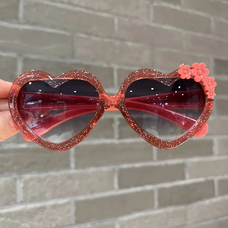 Girls Boys Love Heart Sunglasses Outdoor Sun Protection Children Lovely Flower Vintage Sun Glasses Classic Kids Eyewear UV400