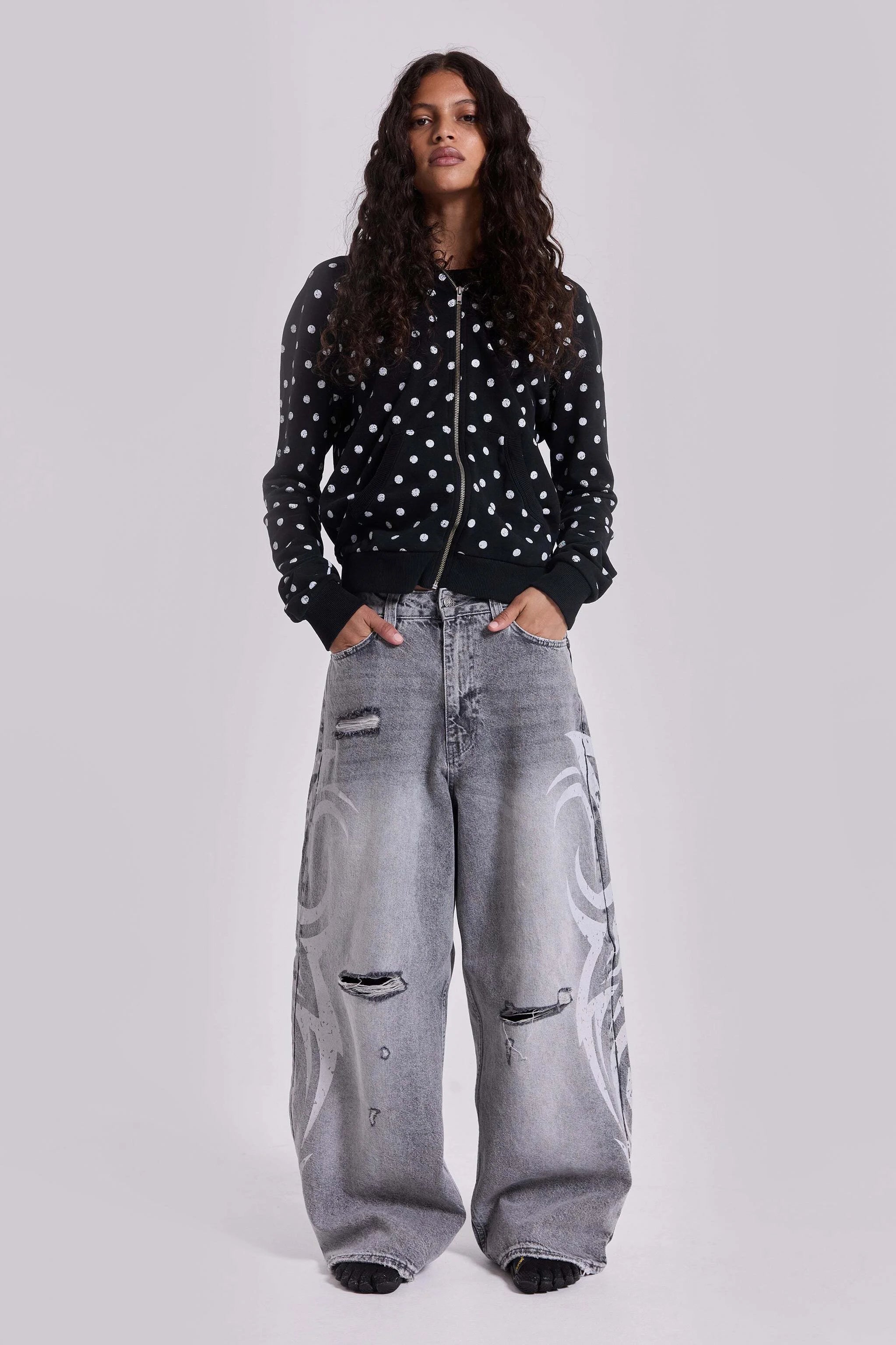 Loose Jeans Women Graffiti Print Baggy Wide Leg Straight Leg Ripped Floor Pants Harajuku Y2k Gothic Unisex Work Denim Pants