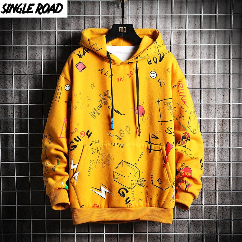 Single Road Men&#39;s Anime Hoodies Men Hip Hop Harajuku Sweatshirt Male Japanese Streetwear Oversized Yellow Hoodie Men Fashion